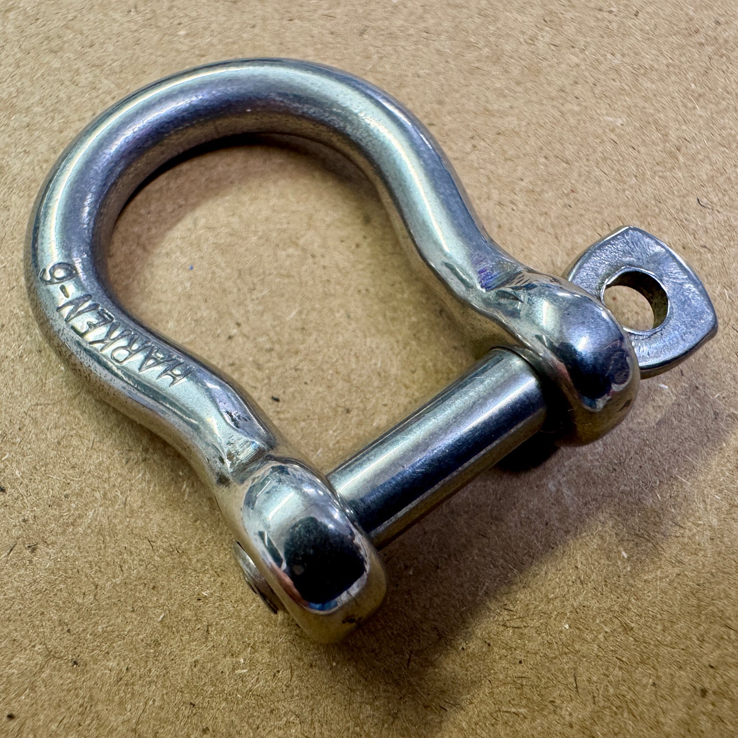 Harken 2110 6mm Bow Shackle