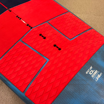 Starboard Above (mid-length) Wingfoil Board 6'10" x 21" (101 litres) Blue Carbon 2025 - USED