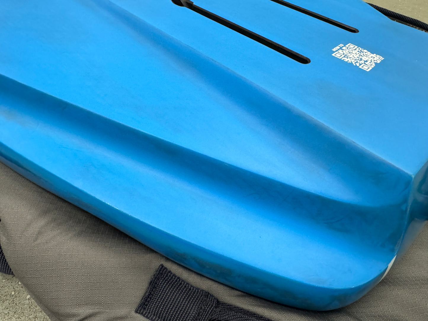 Starboard Wingboard 4'4" x 24.5" Blue Carbon 50 litre 2024 - USED