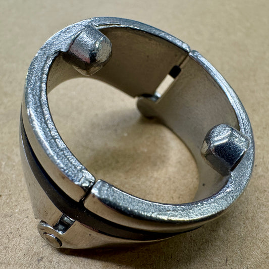 Severne Hinged Collar Set SDM